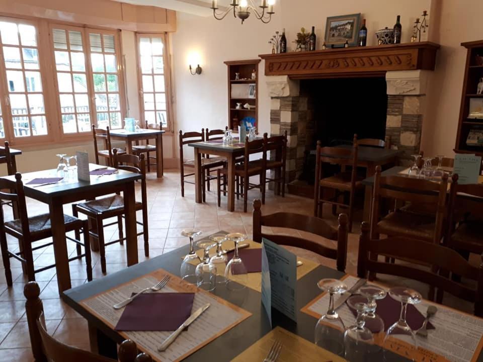 Restaurant & Chambres D'Hotes L'Eau Vive Fatouville-Grestain Eksteriør billede