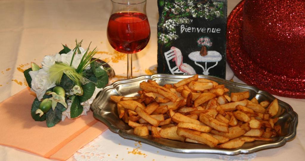 Restaurant & Chambres D'Hotes L'Eau Vive Fatouville-Grestain Eksteriør billede